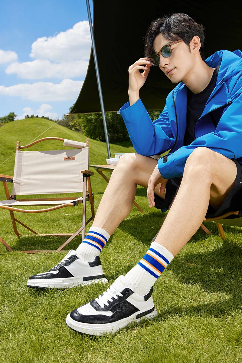 黑白熊猫小白板鞋